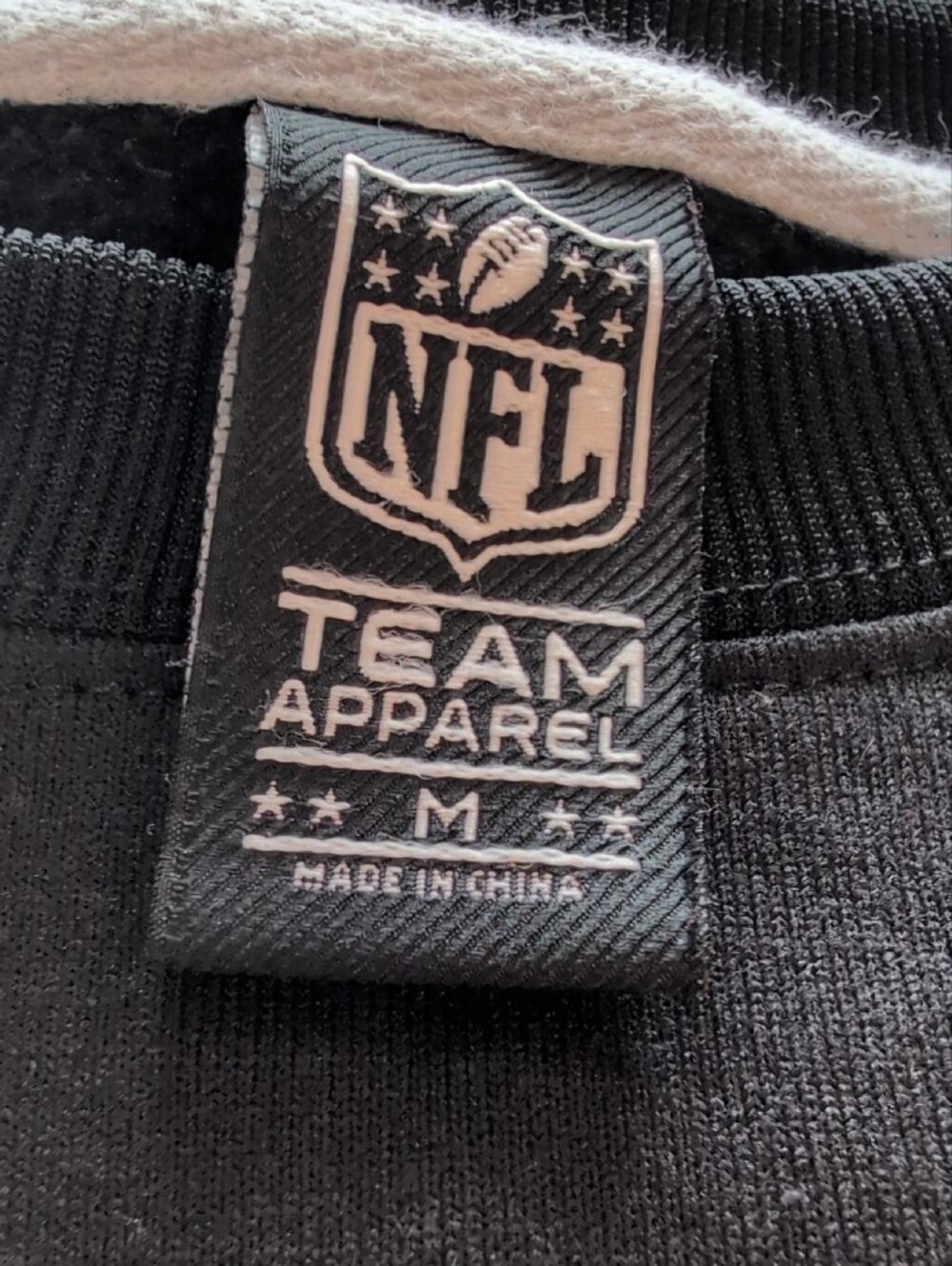NFL Kansas City Chiefs Men's Black and Gray Crewneck Sweatshirt - Picture 2 of 5
